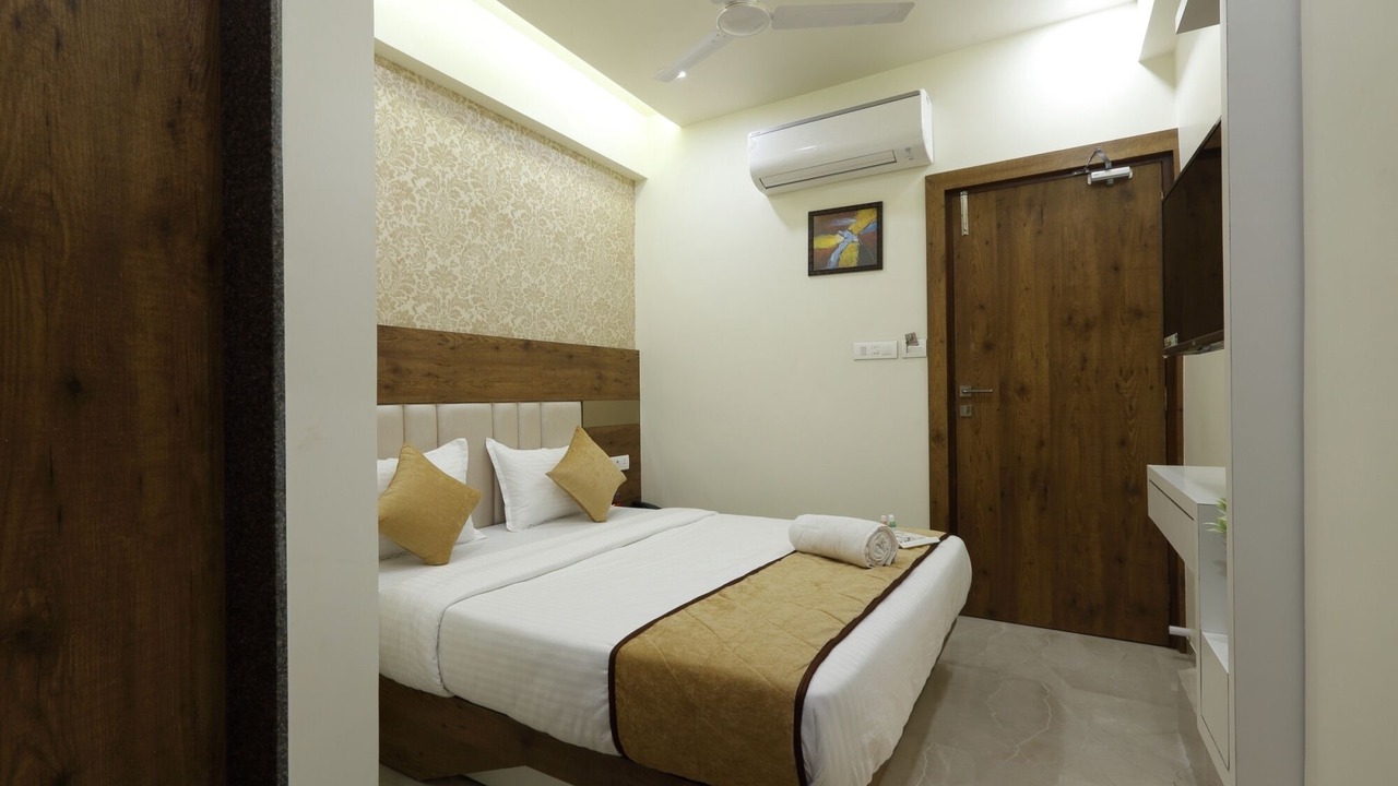 Photo of Bedroom in Kalupur