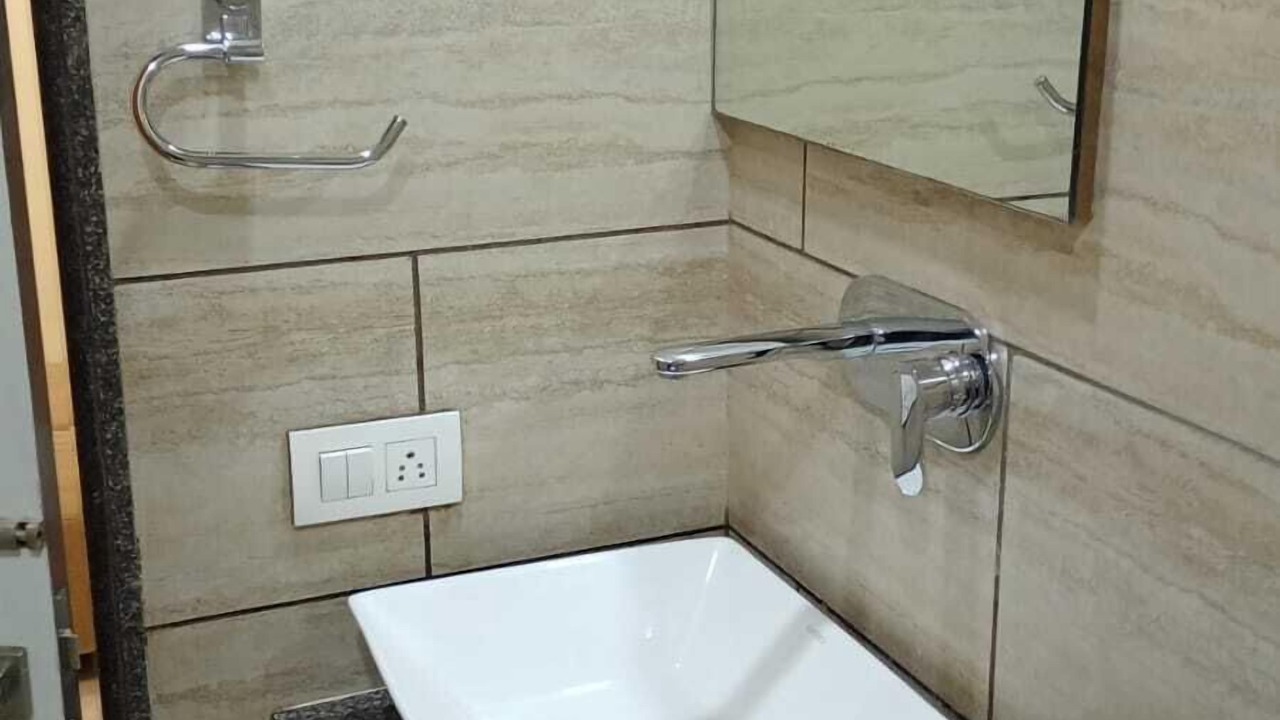 Photo of Bathroom in Kalupur
