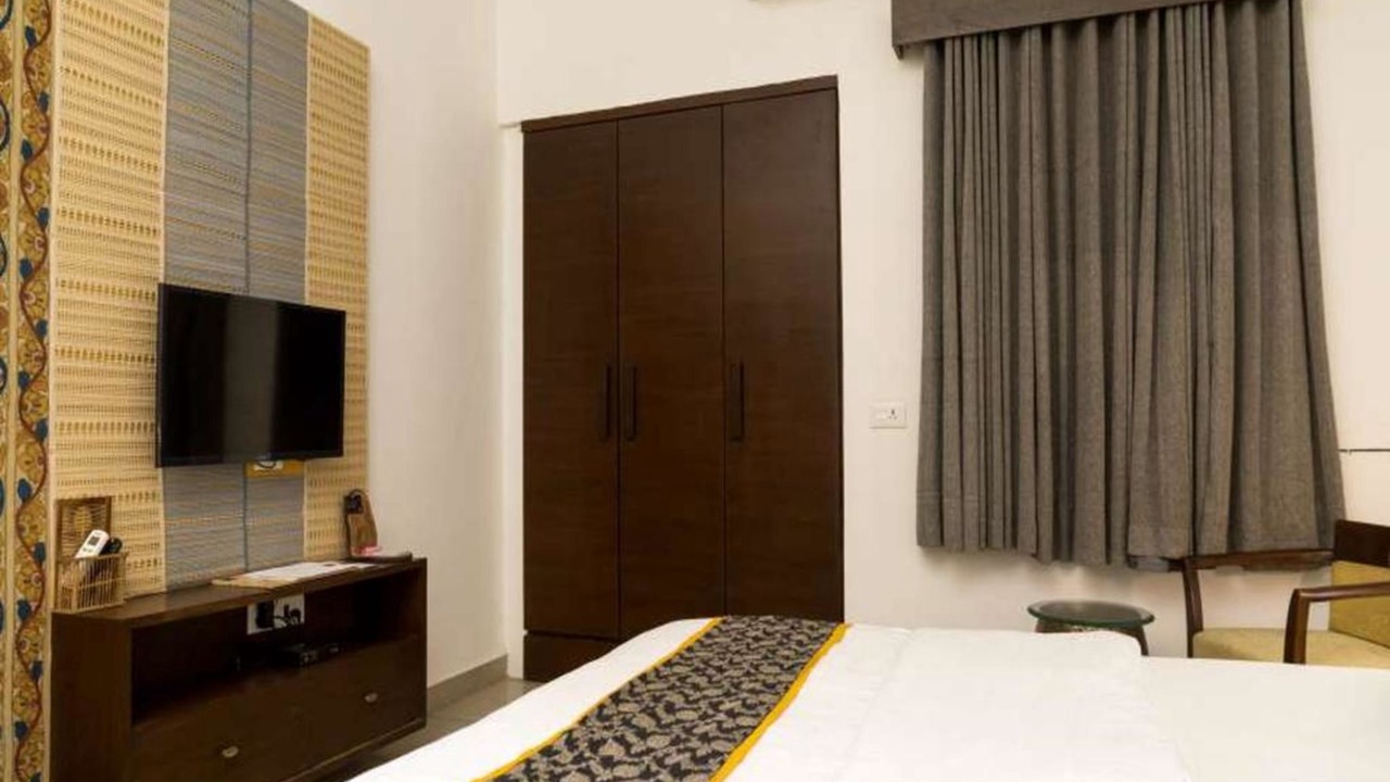 Photo of Bedroom in Bhopal