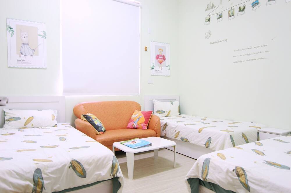 Photo of Bedroom in East District