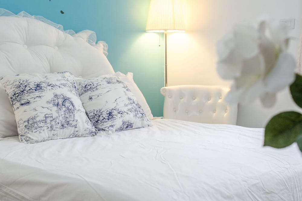 Photo of Bedroom in East District