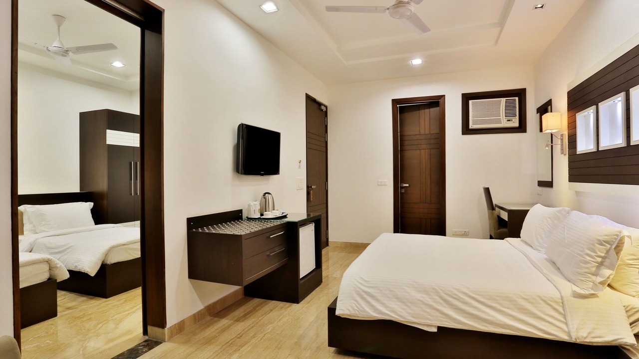 Photo of Bedroom in Janakpuri
