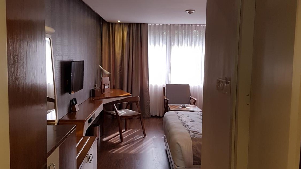 Photo of Bedroom in Kakkanad