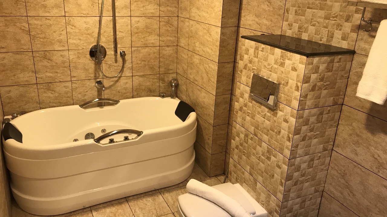Photo of Bathroom in Thiruvananthapuram