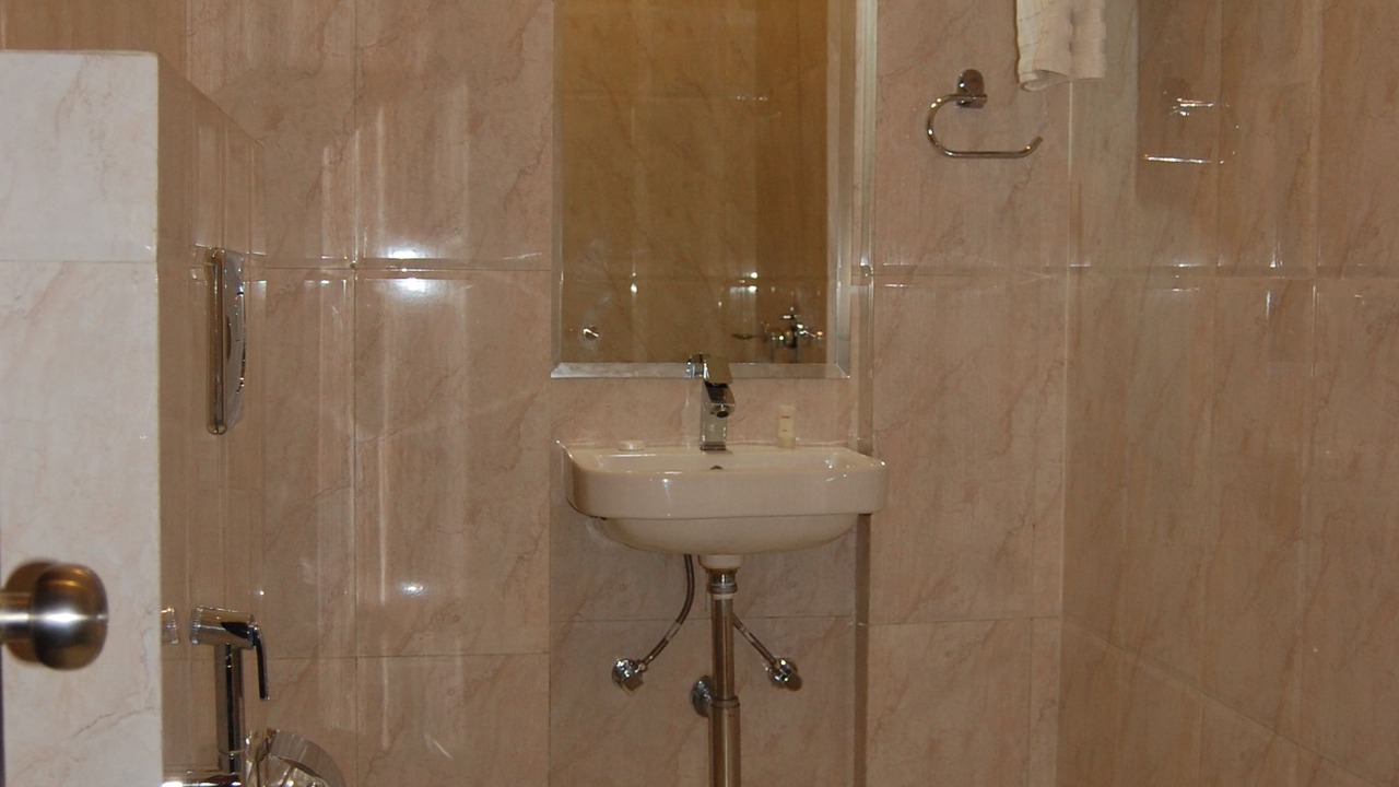 Photo of Bathroom in Chomu