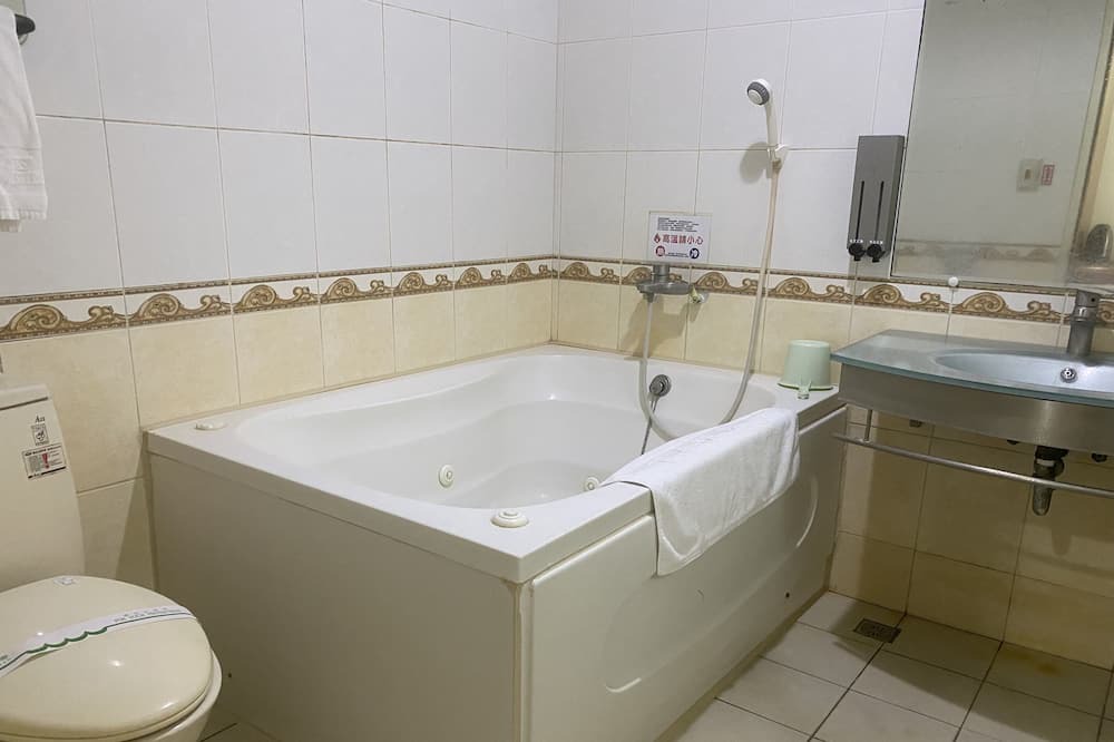 Photo of Bathroom in Wanli