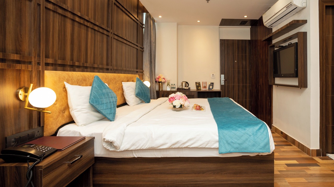 Photo of Bedroom in Sector 62