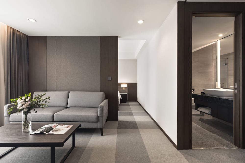 Photo of Livingroom in West Central District