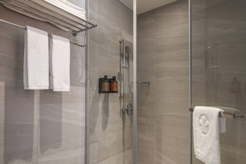 Photo of Bathroom in West Central District