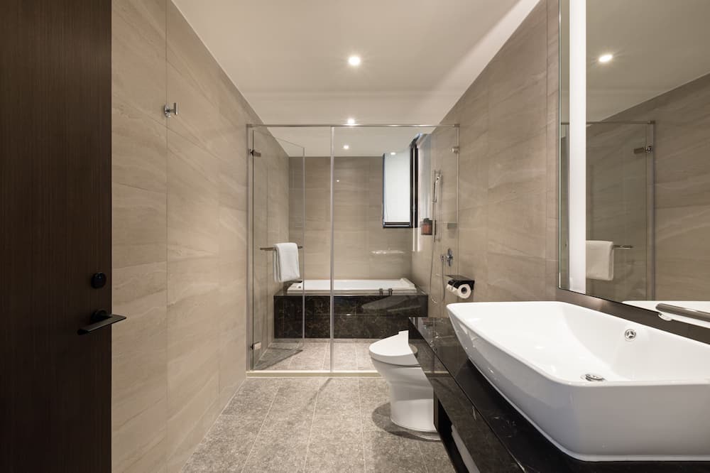 Photo of Bathroom in West Central District