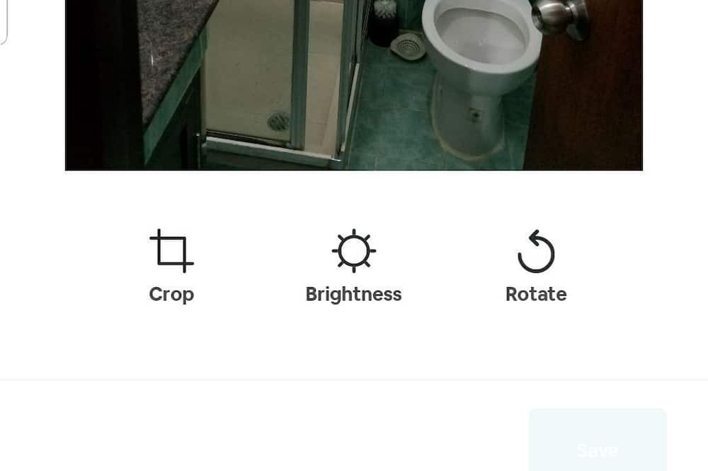 Photo of Bathroom in Islands District