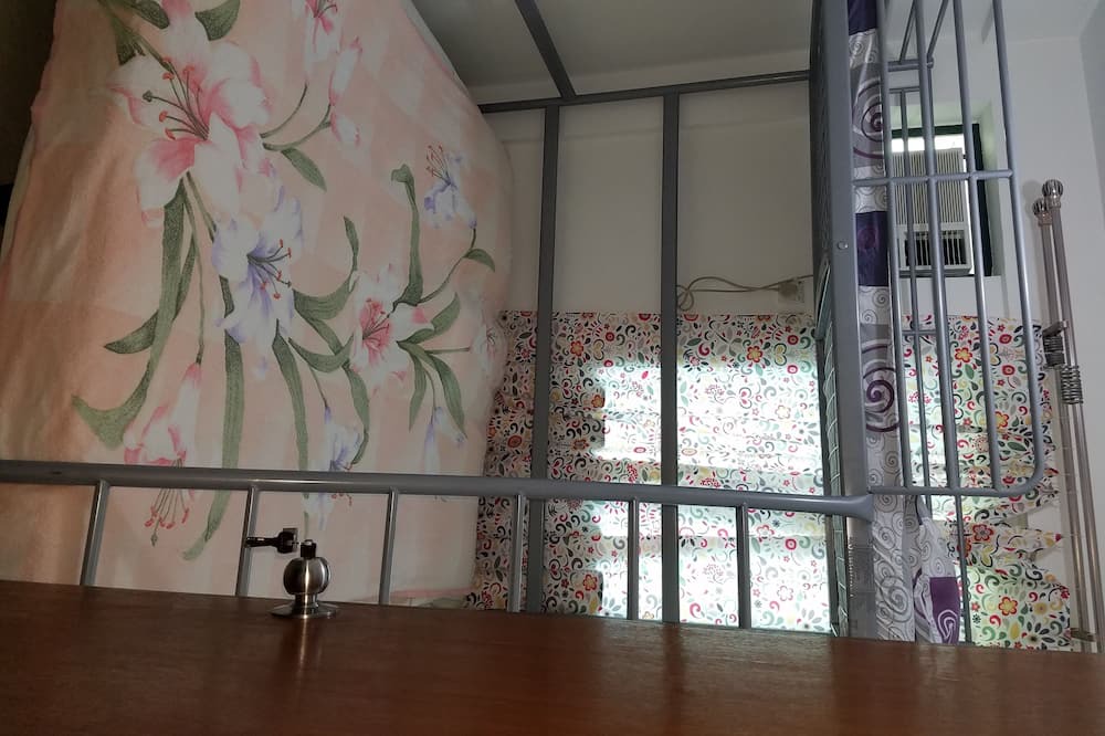 Photo of Bedroom in Islands District