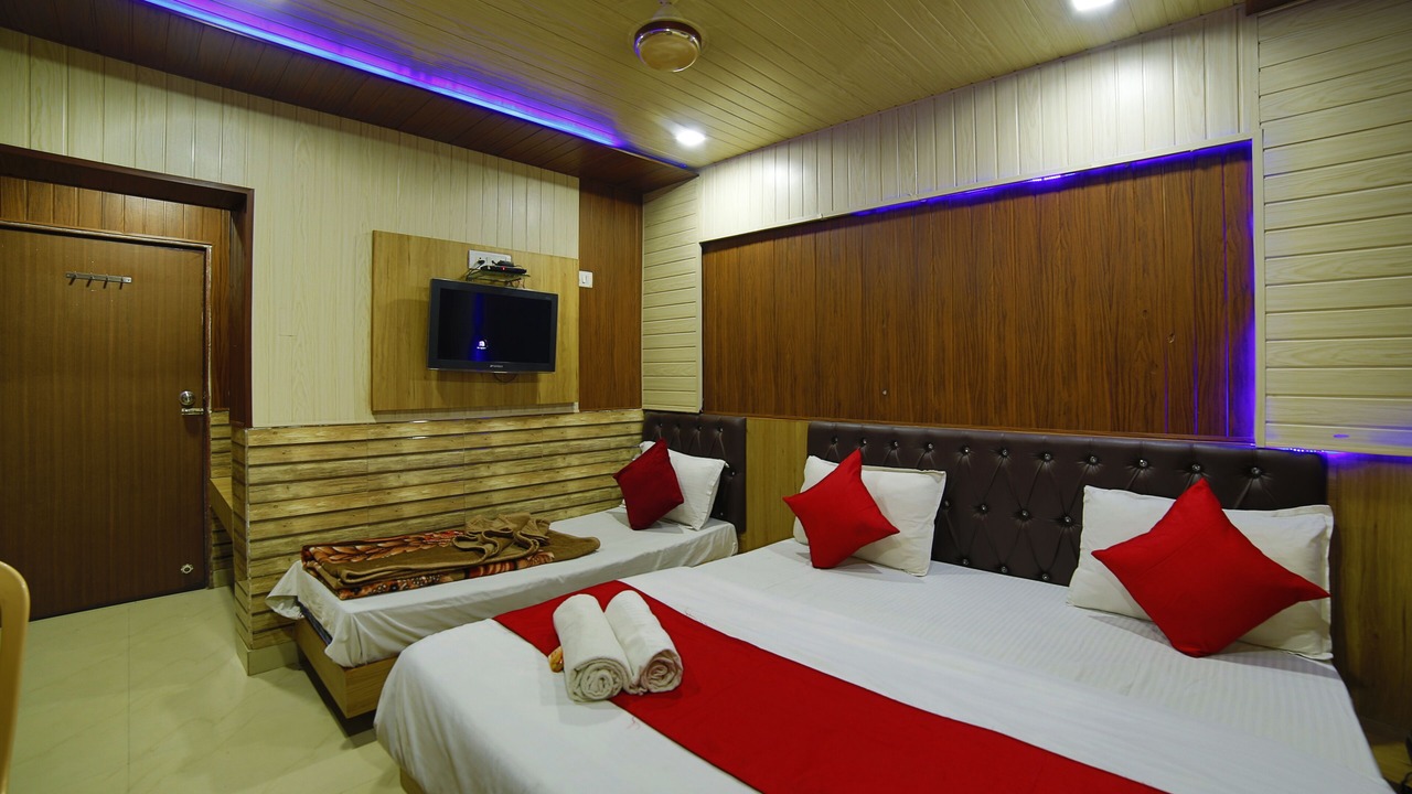 Photo of Bedroom in Mount Abu