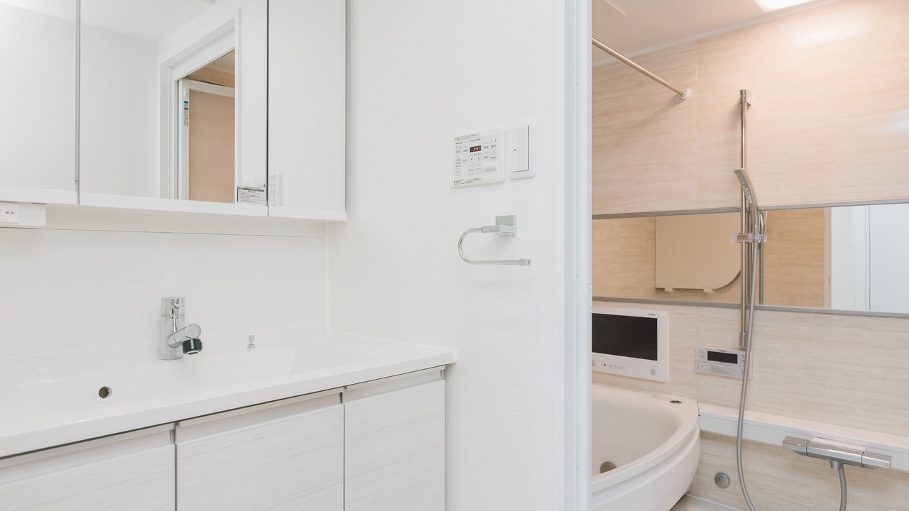 Photo of Bathroom in Nishi