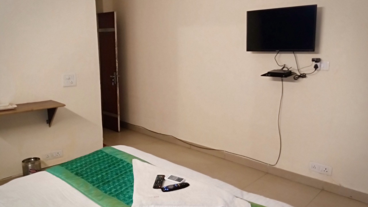 Photo of Bedroom in Sector 62