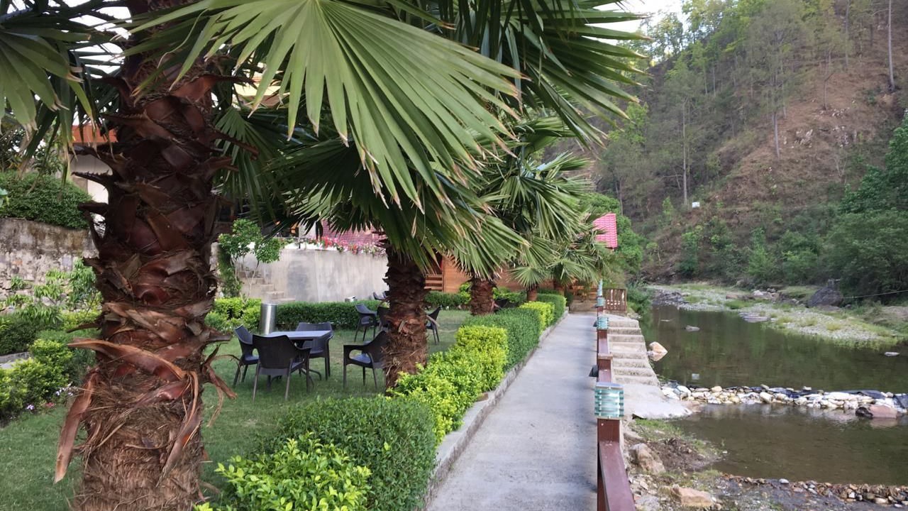 Photo of Outdoor in Lansdowne