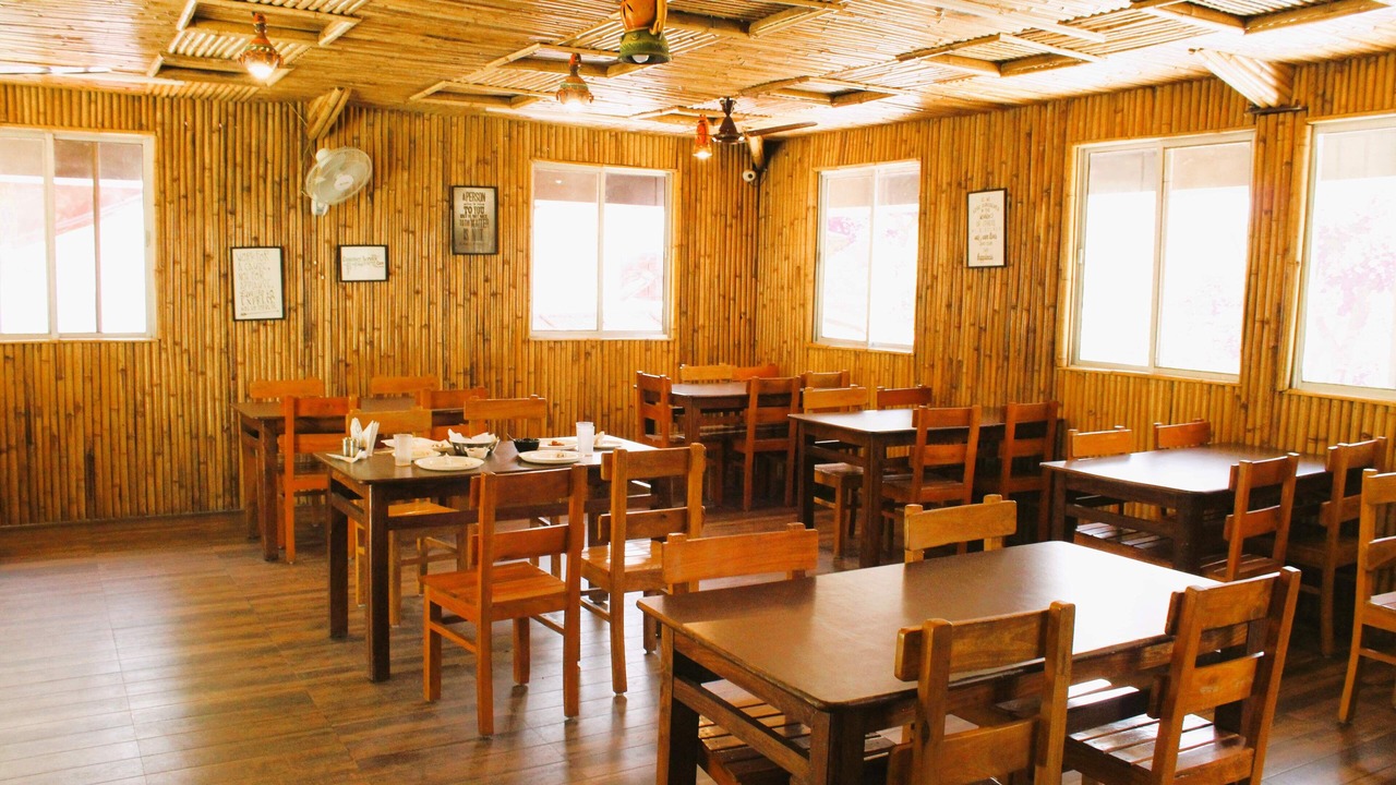 Photo of Others in Lansdowne