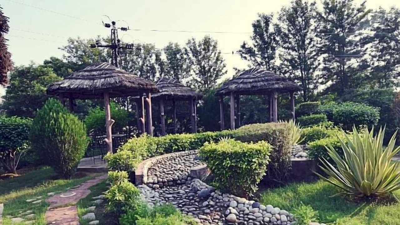 Photo of Outdoor in Amer Fort Road