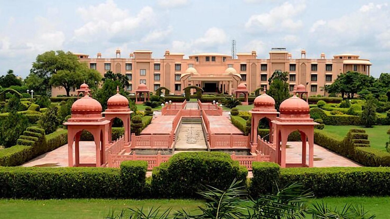 Photo of Outdoor in Amer Fort Road