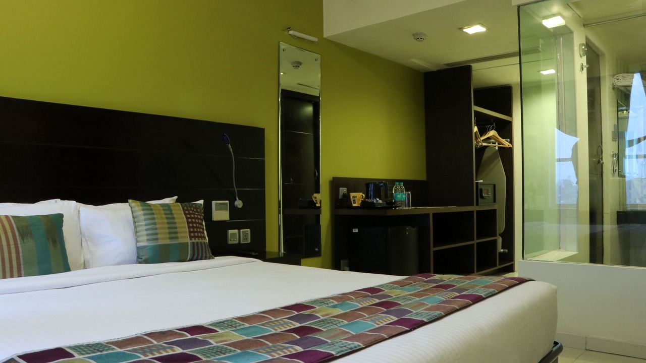 Photo of Bedroom in Thampanoor