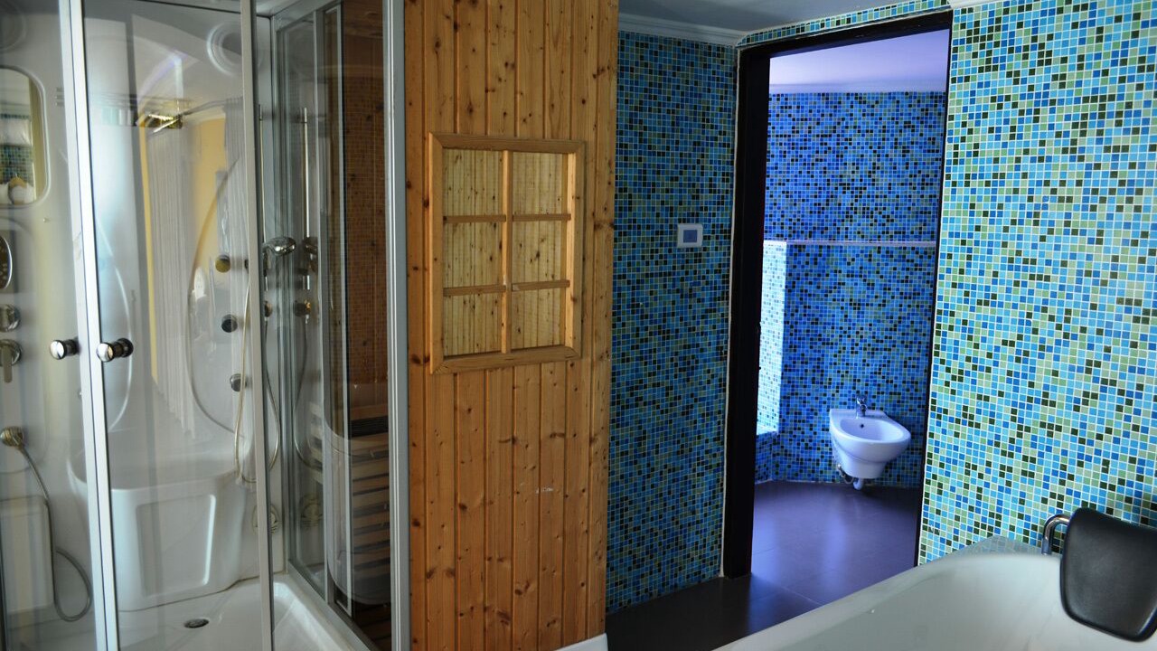 Photo of Bathroom in Kollam