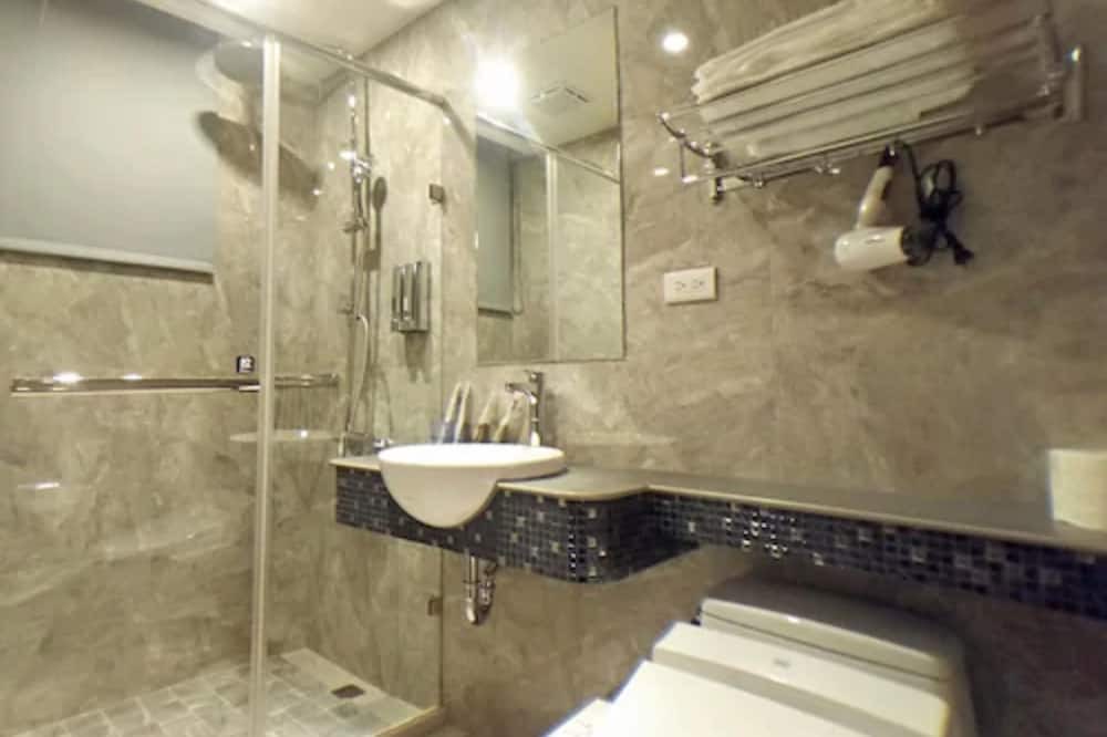 Photo of Bathroom in Shilin