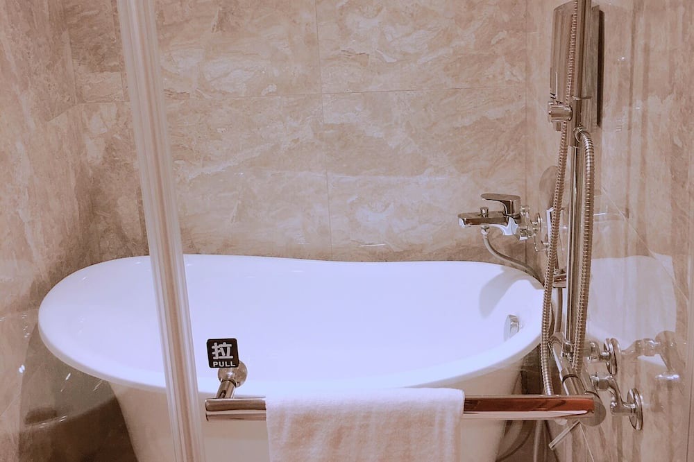 Photo of Bathroom in Shilin