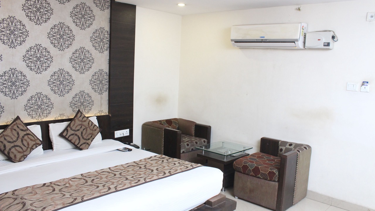 Photo of Bedroom in Civil Lines