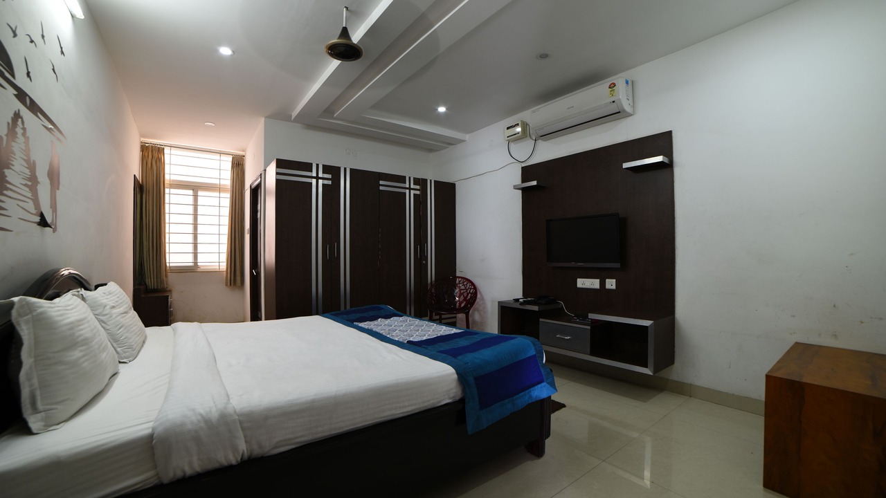 Photo of Bedroom in HITEC City