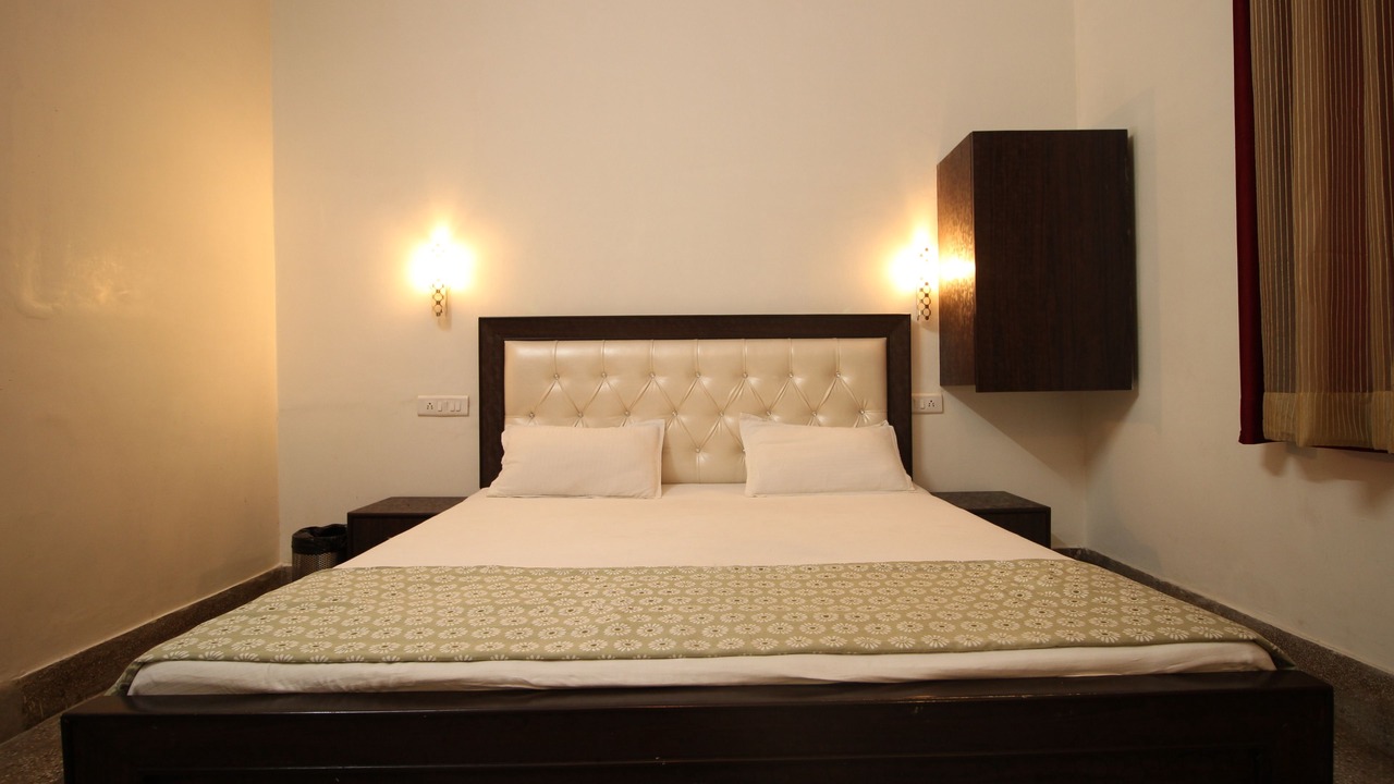 Photo of Bedroom in Amer Fort Road