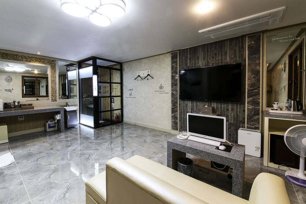 Photo of Bedroom in Kurhwa
