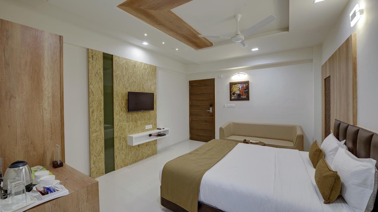 Photo of Bedroom in Gandhinagar