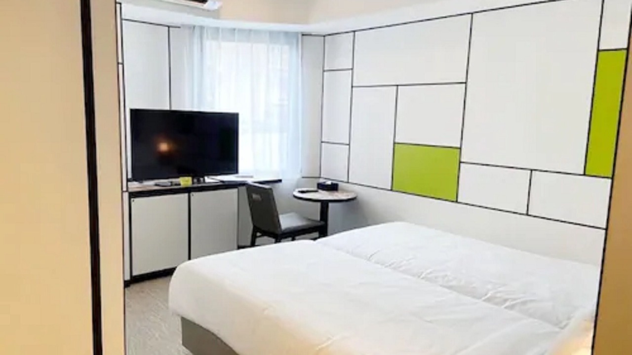 Photo of Bedroom in Minamisenba