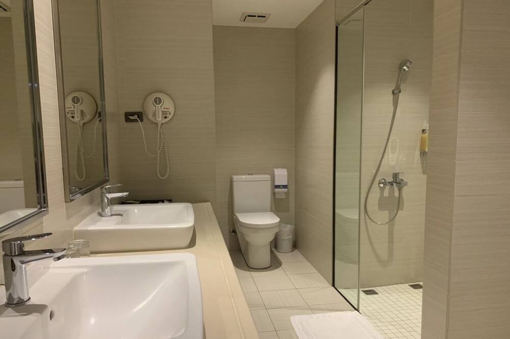 Photo of Bathroom in Zhongpu