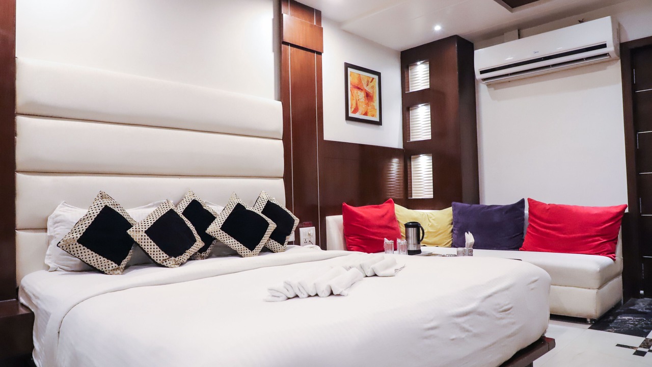 Photo of Bedroom in Jabalpur
