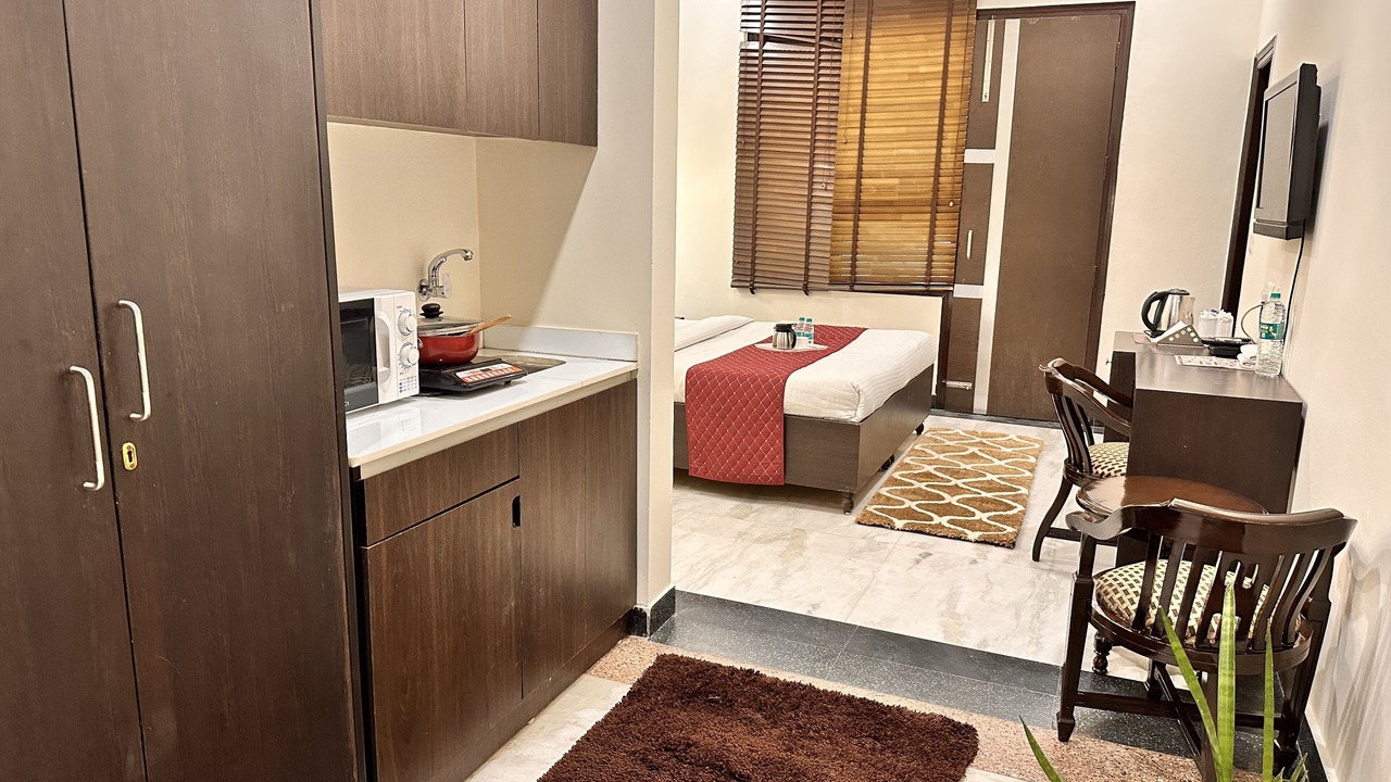 Photo of Bedroom in DLF Phase 3