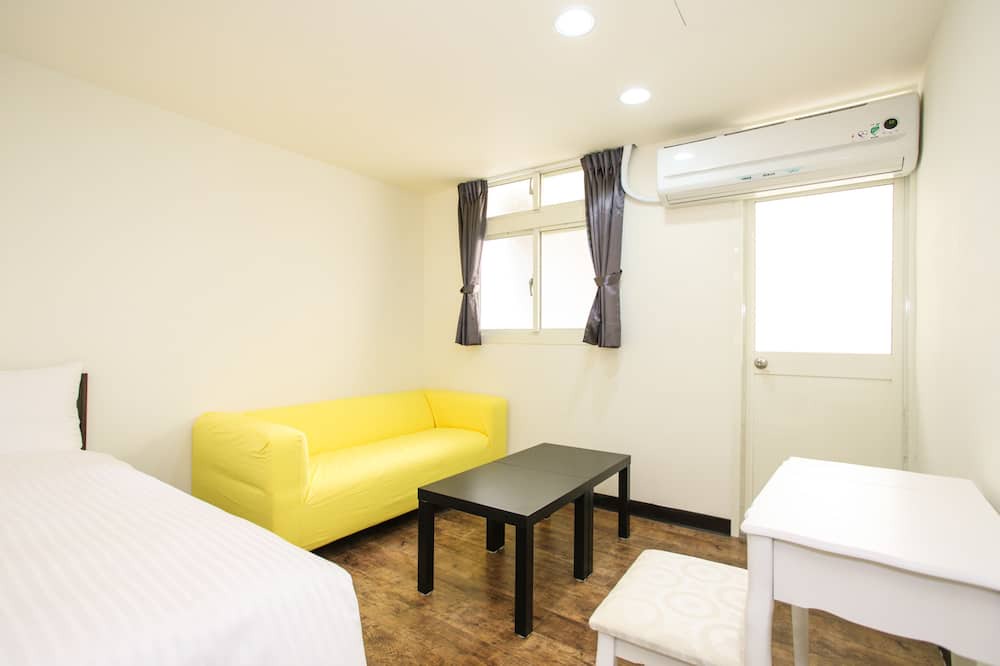 Photo of Livingroom in Tamsui