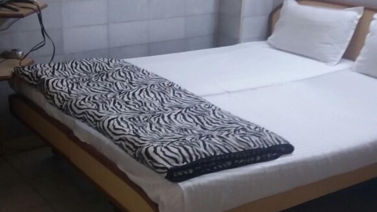 Photo of Bedroom in Ahmedabad City Centre