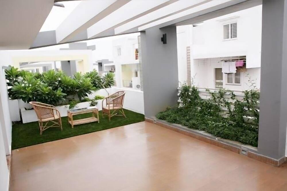 Photo of Patio Balcony in Sholinganallur