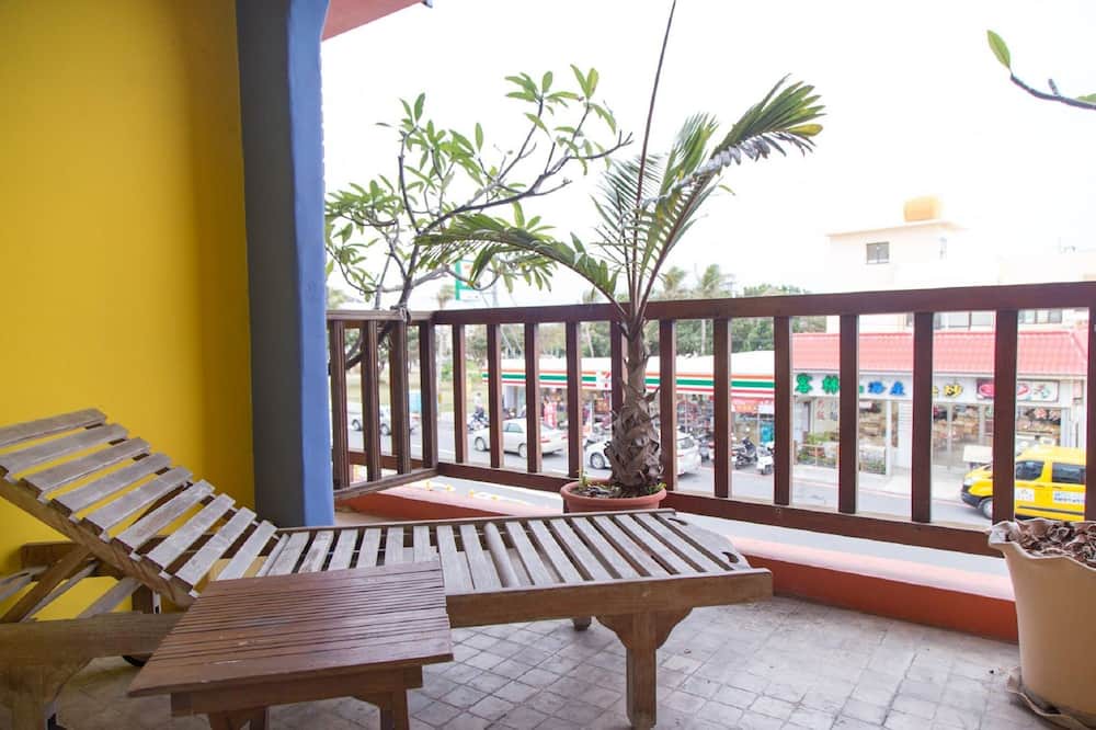Photo of Patio Balcony in Big Beach