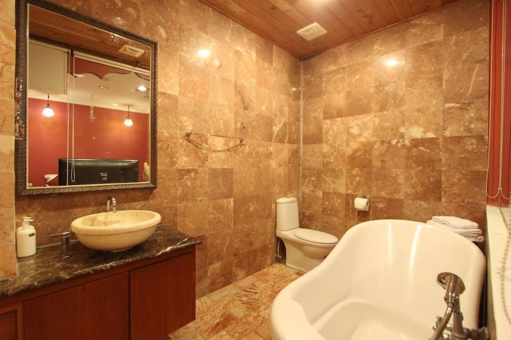 Photo of Bathroom in Big Beach