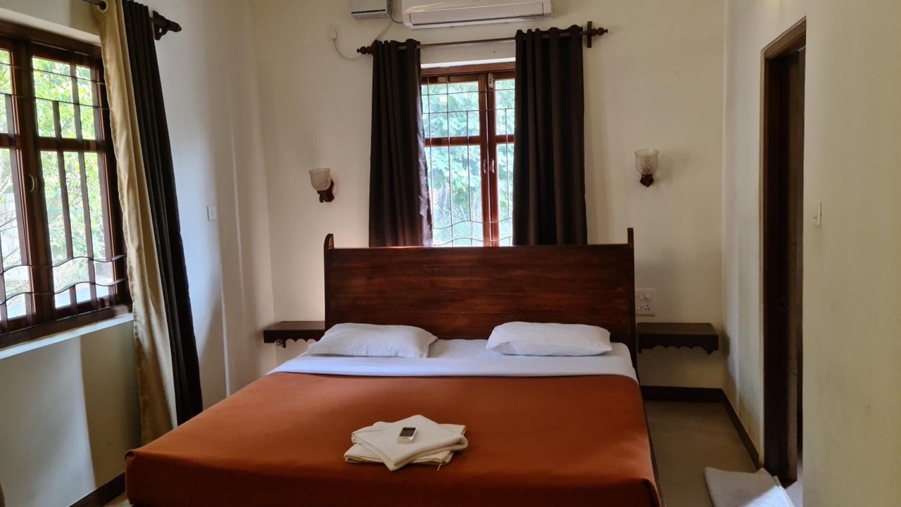Photo of Bedroom in Sernabatim