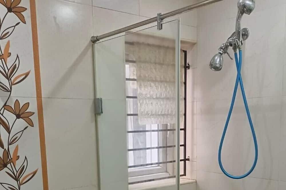 Photo of Bathroom in Mylapore Tiruvallikk
