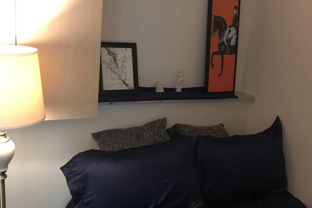 Photo of Bedroom in Mong Kok