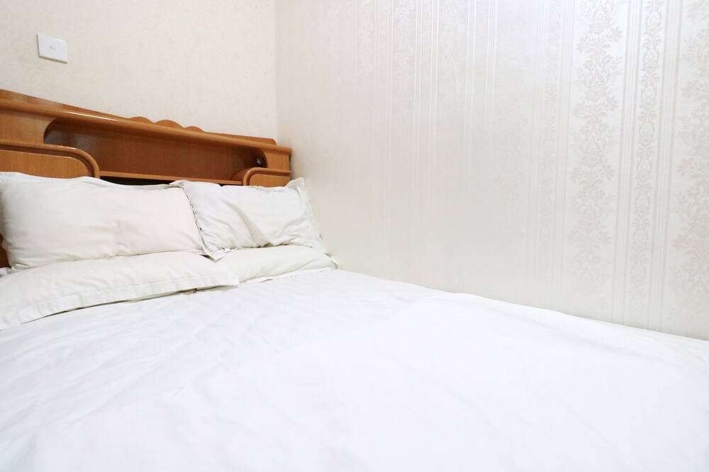 Photo of Bedroom in Yau Tsim Mong