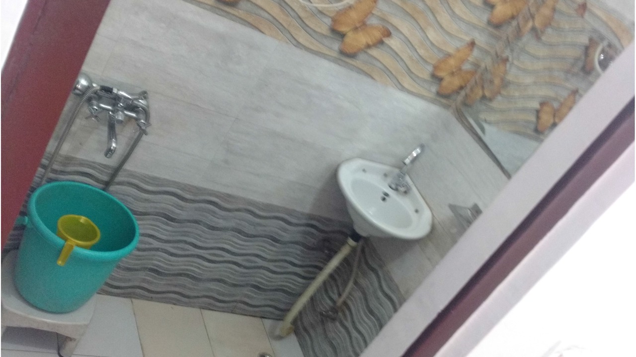 Photo of Bathroom in Lansdowne
