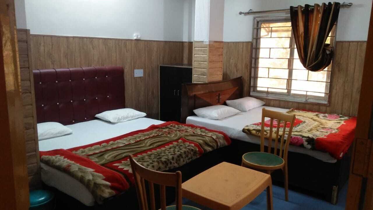 Photo of Bedroom in Lansdowne