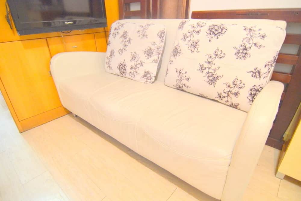 Photo of Livingroom in Mong Kok