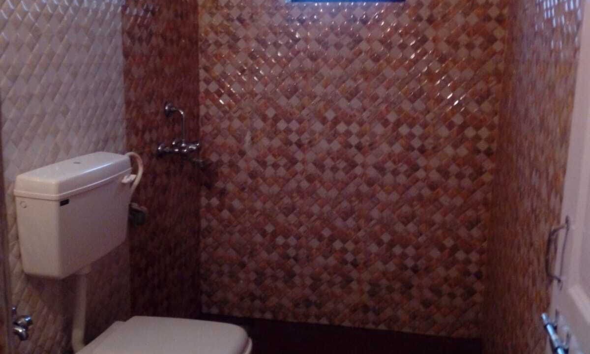 Photo of Bathroom in Benaulim
