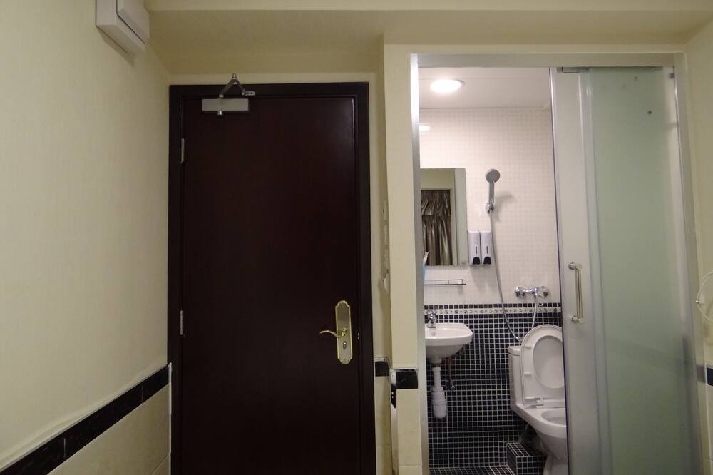 Photo of Bathroom in Mong Kok
